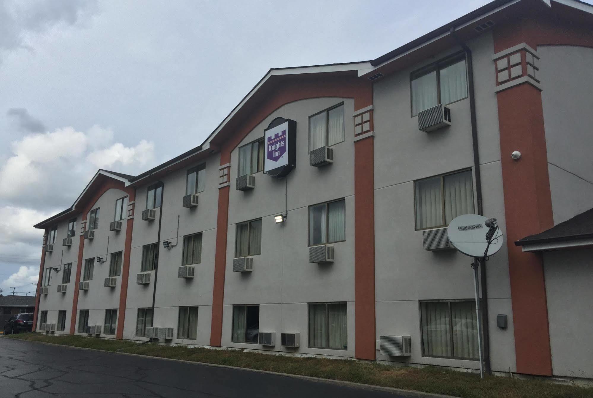 Best Inn ปีเตอร์สเบิร์ก ภายนอก รูปภาพ